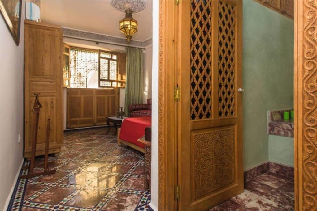 Отель Riad Vega Фес Экстерьер фото